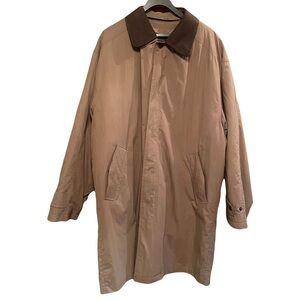 London Fog Men's Tan Coat with Brown Collar size large